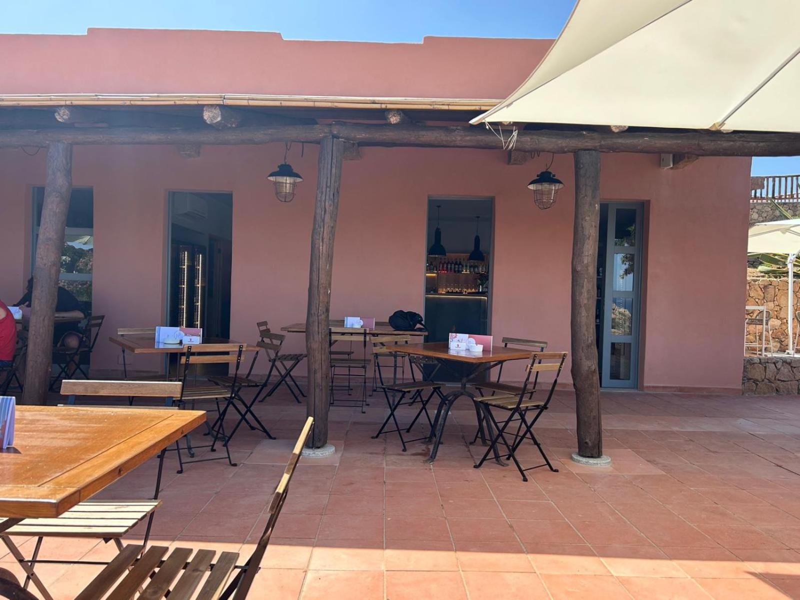 Calarossa Sardinia Apartments Isola Rossa Dış mekan fotoğraf